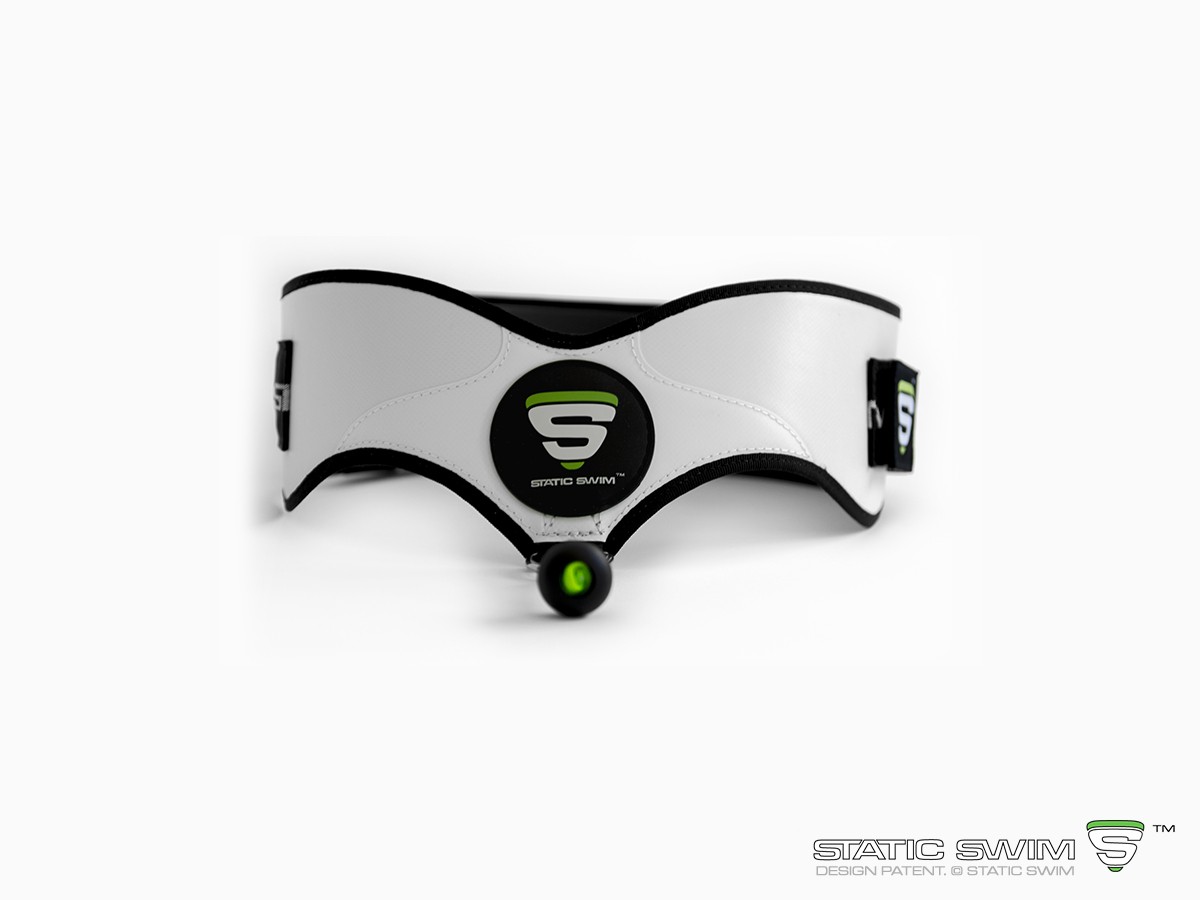 STATIC SWIM™ swimming harness can be adapted for backstroke swimming by rotating it by 180°. Lightweight and extremely resistant it is as snug as a second skin.