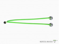 Ingénieuse, la longueur de la fixation pour plage en bois STATIC SWIM™ s'ajuste très facilement aux dimensions de votre margelle : la position du stopper (boule noire) est réglable par un simple noeud. Les excédents de corde et de gaine sont coupés. 
