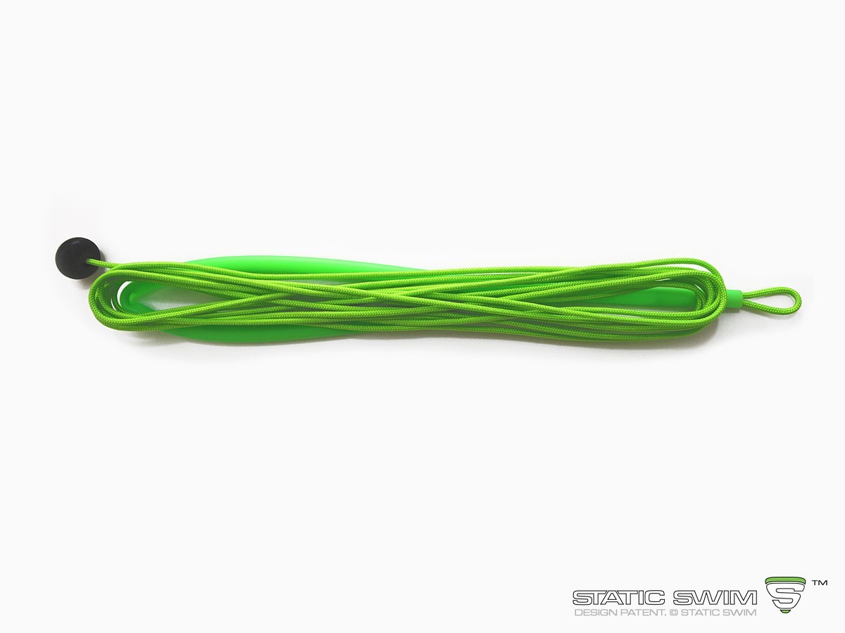 La longueur du lasso/rallonge se règle facilement à la longueur souhaitée par un nœud au niveau du stopper (boule noire). L'excédent de corde est coupé. (Longueur maximale : 7 m).